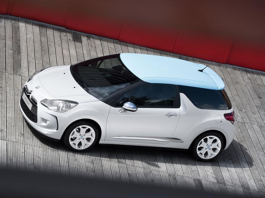  Citroen DS3 2009 года  (фото 12 из 72)